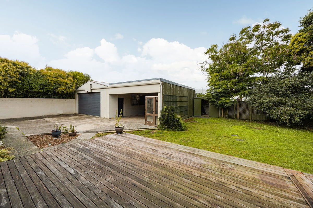 5 Verel Street, Fairfield, Hamilton - Carousel 2