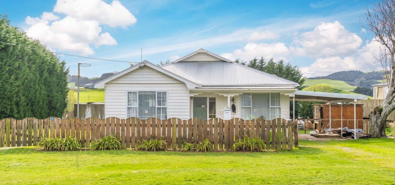 11 Duncan Street, Tokanui, Tokanui - Carousel 2