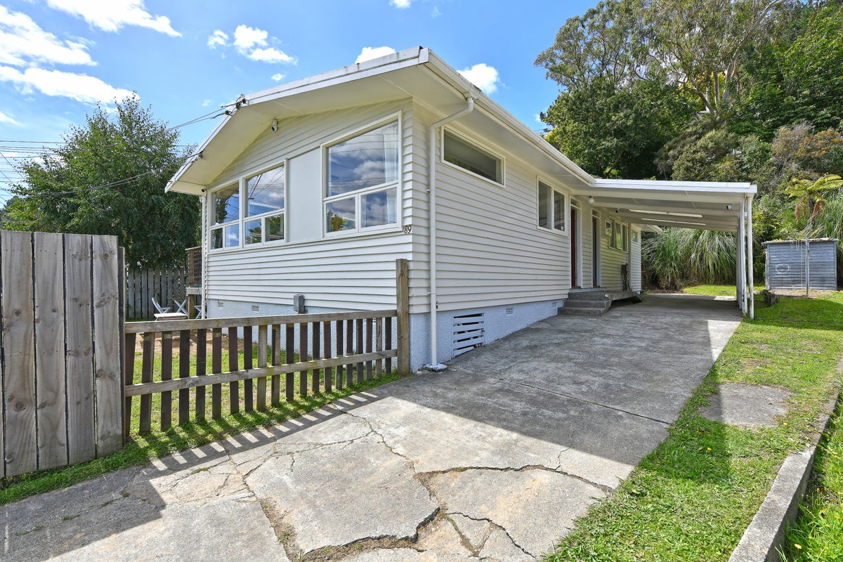 89 Stokes Valley Road, Stokes Valley, Lower Hutt - Carousel 1
