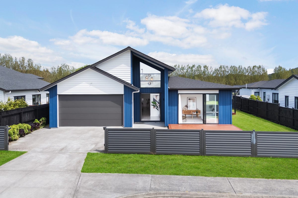 56 Fruitlands Road, Kumeu - Carousel 1