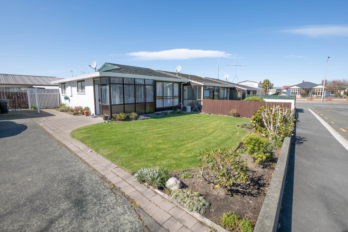 3/121 North Street, Seaview, Timaru - Carousel 1