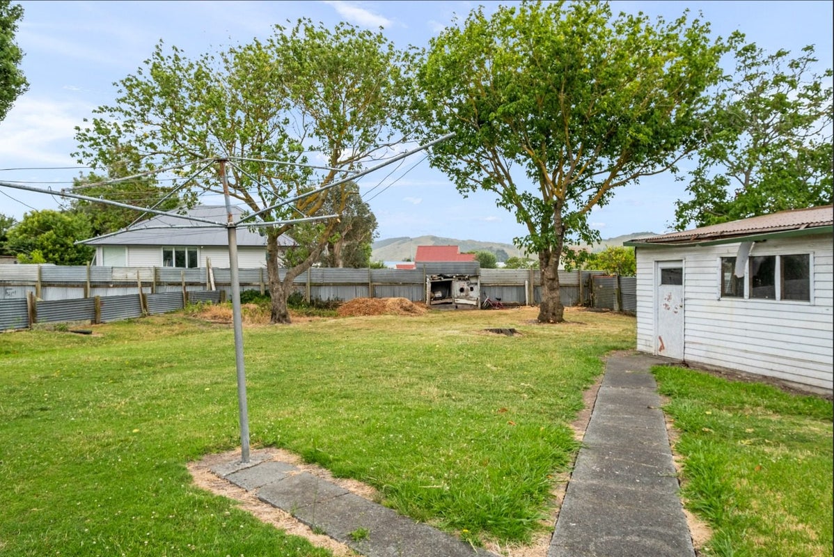 20 York Street, Kaiti, Gisborne - Carousel 16