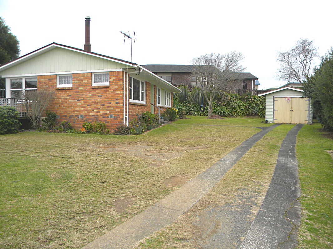 241 Brady Street, Te Awamutu, Te Awamutu - Carousel 1