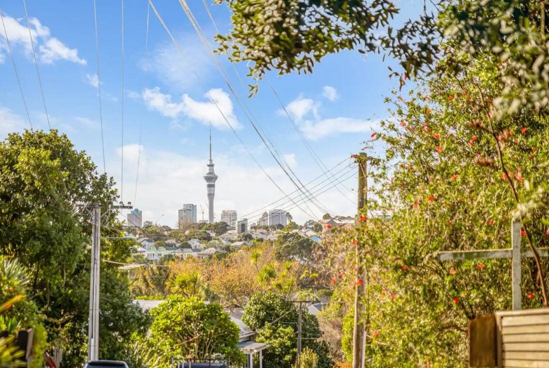 1 Allen Road, Grey Lynn, Auckland - Carousel 15
