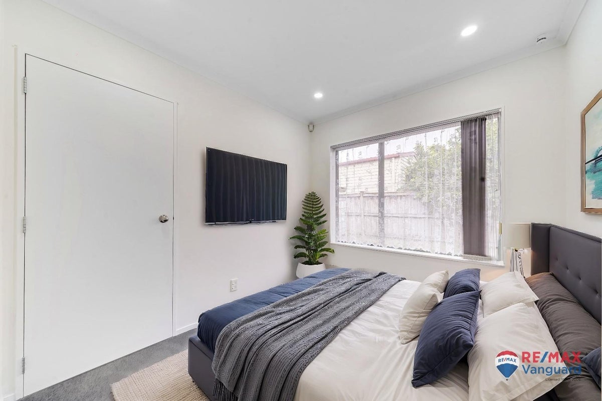 335 Mahia Road, Weymouth, Auckland - Carousel 27