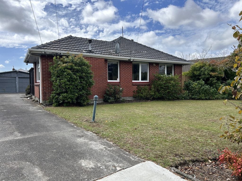 64 Dunster Street, Burnside, Christchurch - Carousel 1