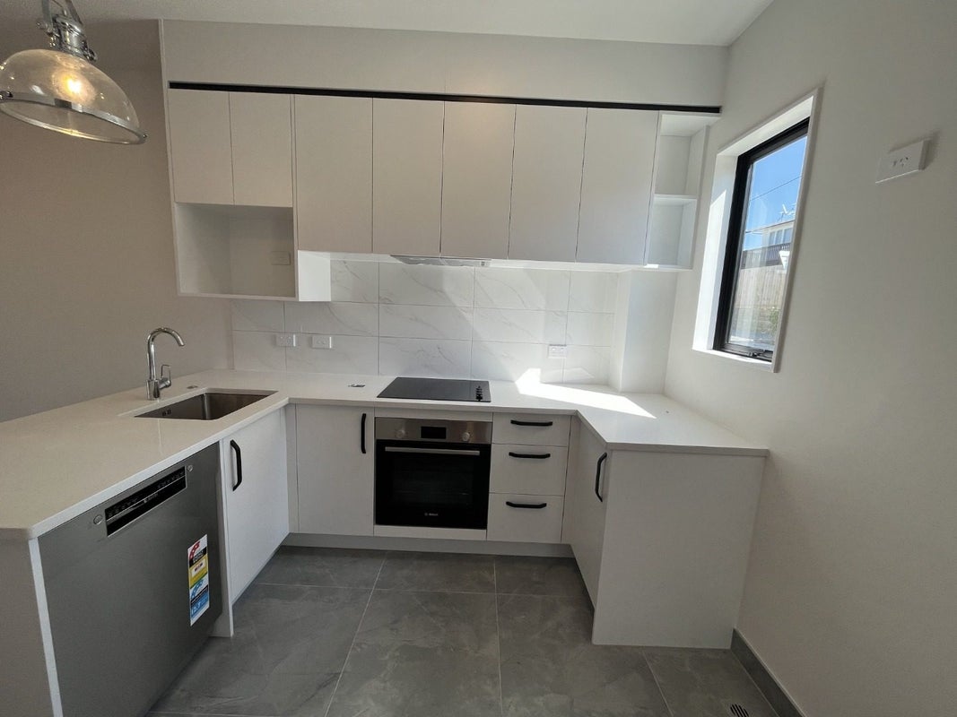 14/241 Don Buck Road, Massey, Auckland - Carousel 2