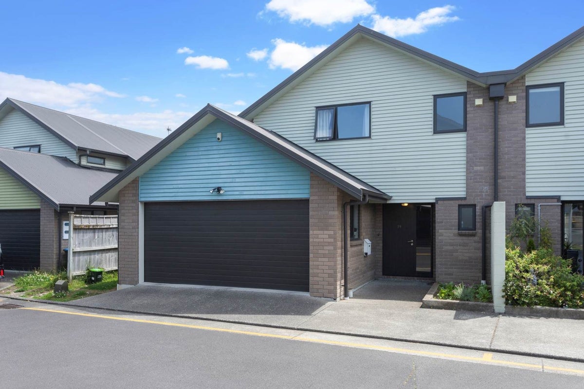 29/167 Whitney Street, Blockhouse Bay, Auckland - Carousel 1
