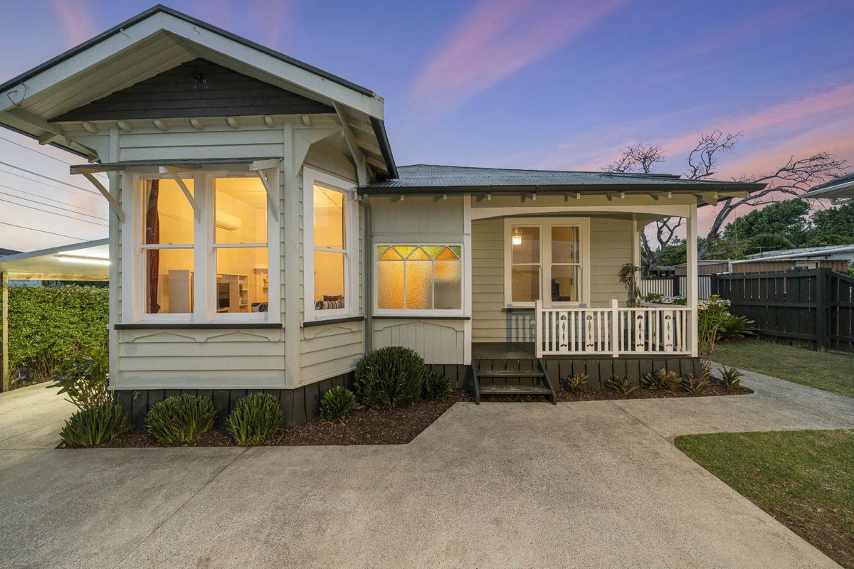 53A Wallace Road, Papatoetoe, Auckland - Carousel 2