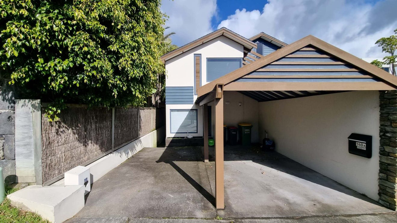 160A Bleakhouse Road, Bucklands Beach, Manukau City, Auckland - Carousel 1