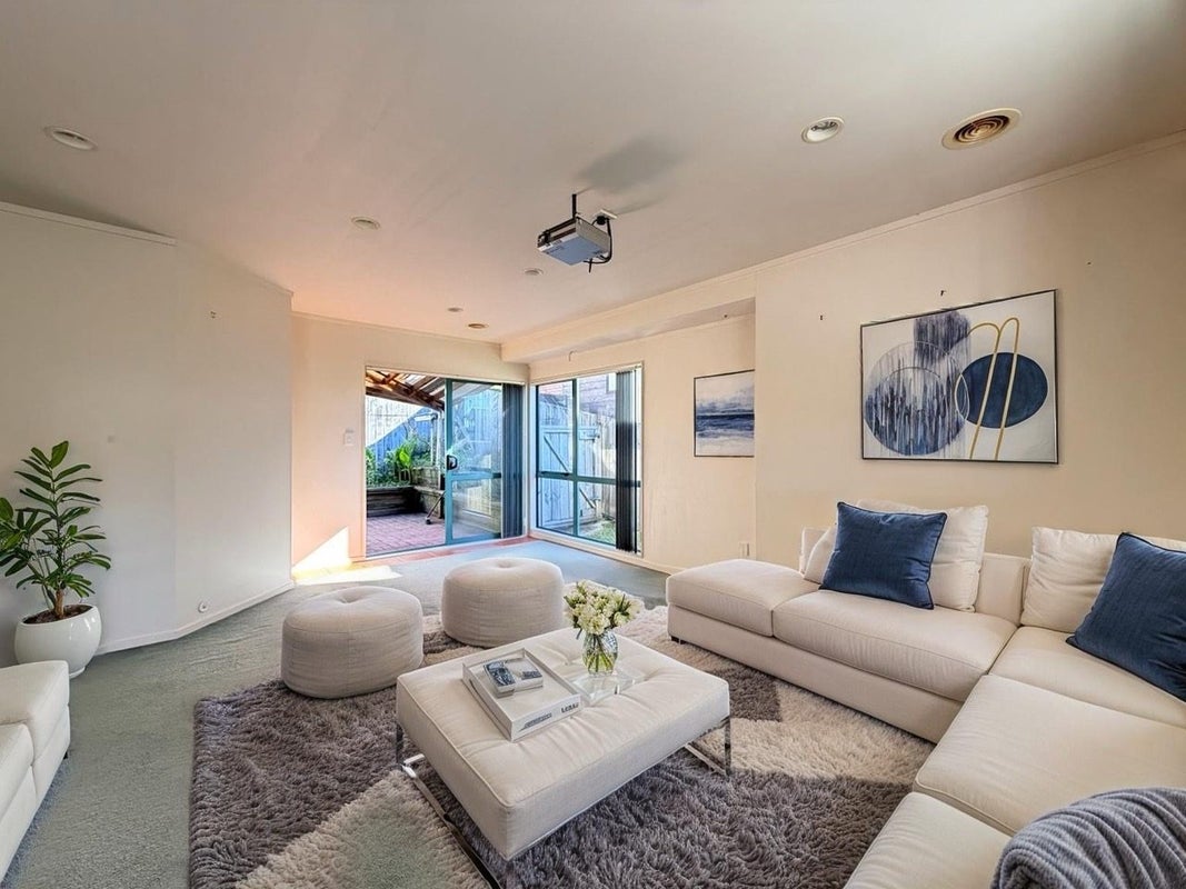 31A Nalanda Crescent, Broadmeadows, Wellington - Carousel 2