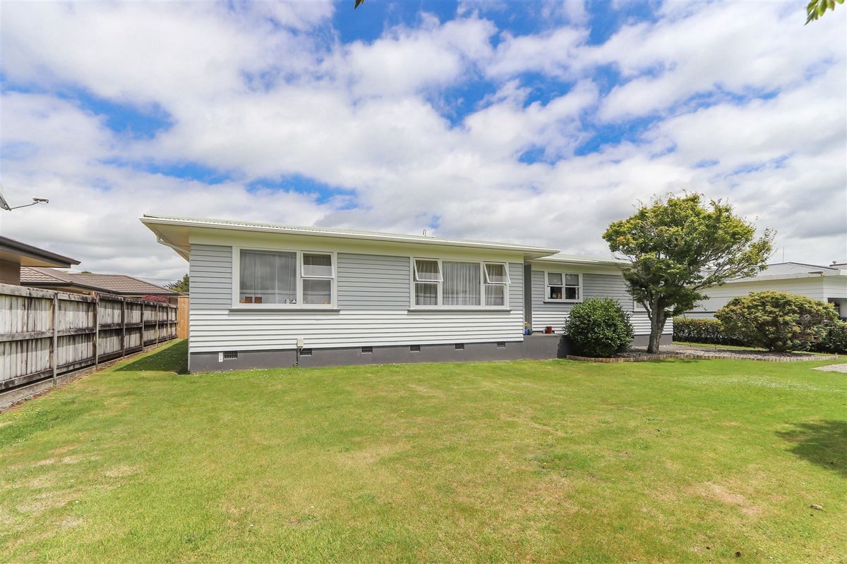 40 Brown Street, Inglewood, Inglewood - Carousel 17