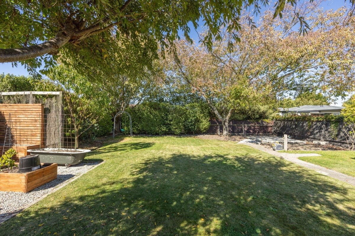 513 Park Road North, Parkvale, Hastings - Carousel 2