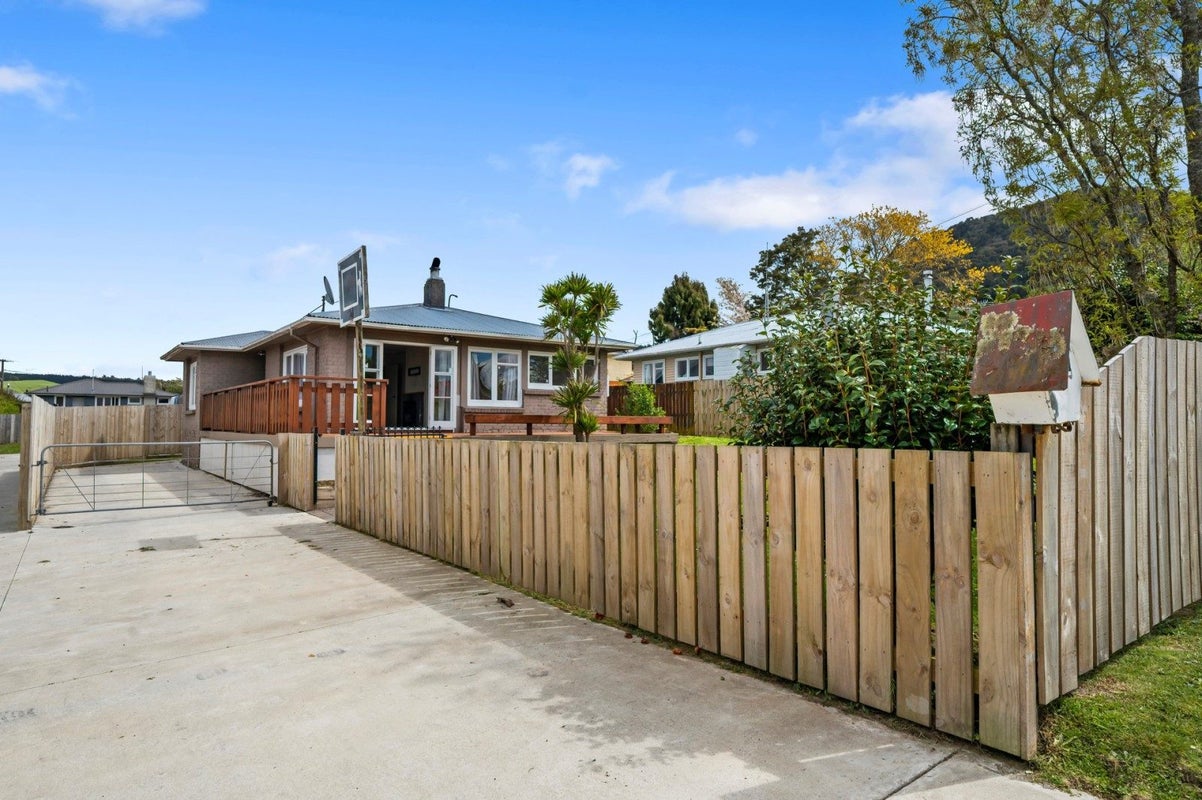 30 Upland Road, Western Heights, Rotorua - Carousel 1