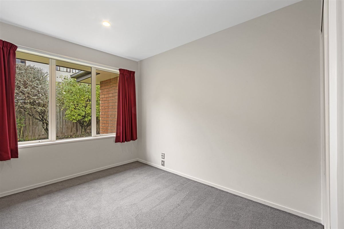 7A Hurricane Way, Wigram, Christchurch - Carousel 14
