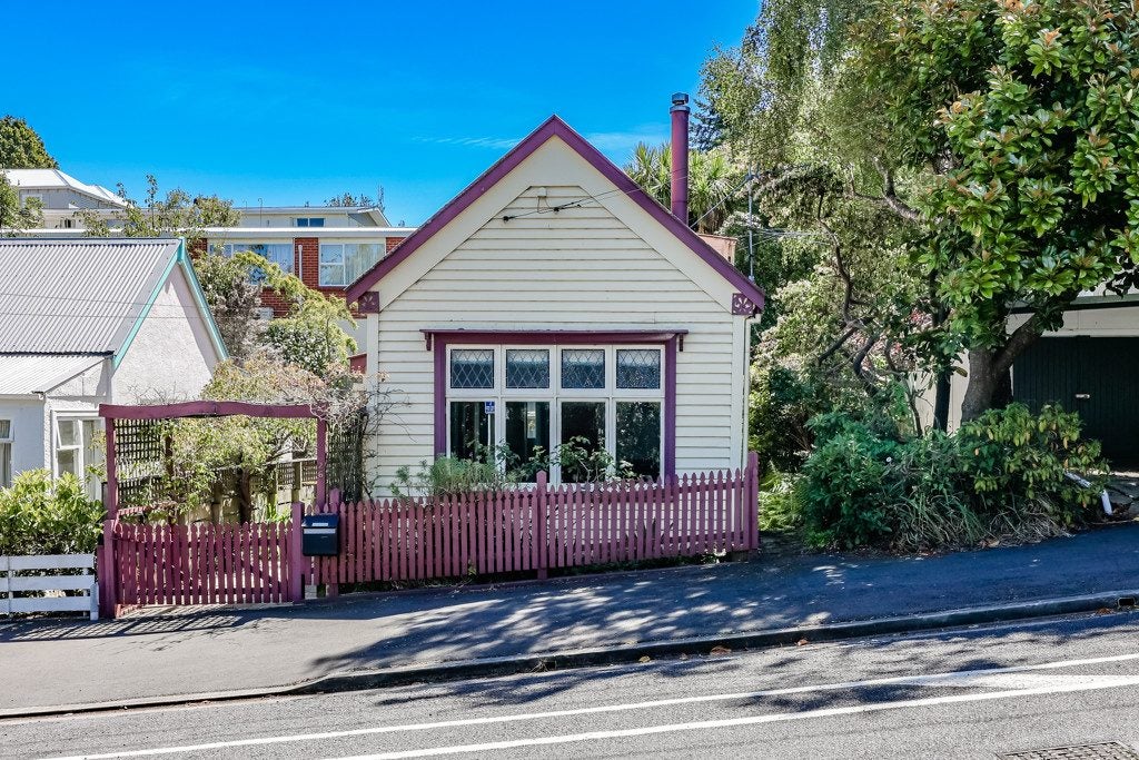 26 Brown Street, Dunedin Central, Dunedin - Carousel 1