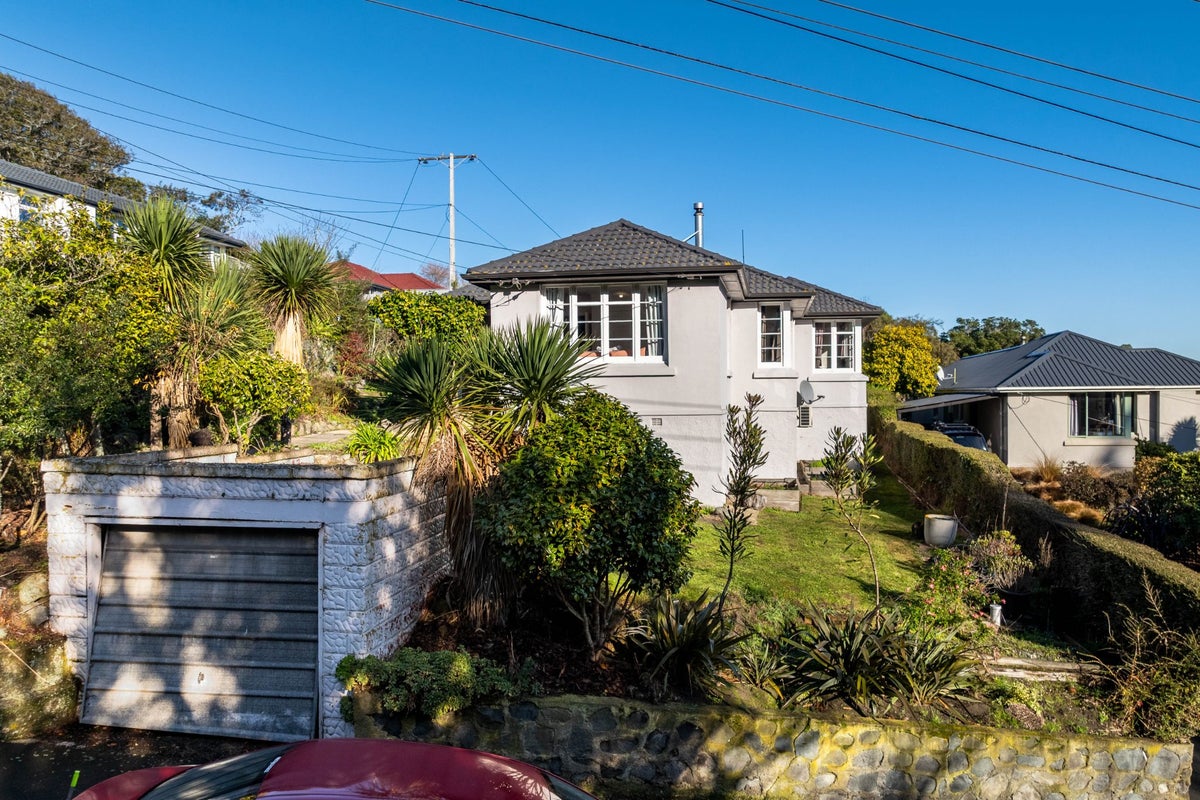 52 Every Street, Andersons Bay, Dunedin - Carousel 2