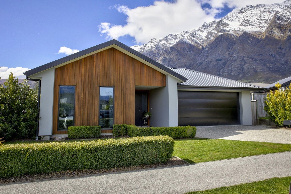 4 Ward Street, Jacks Point, Queenstown - Carousel 2