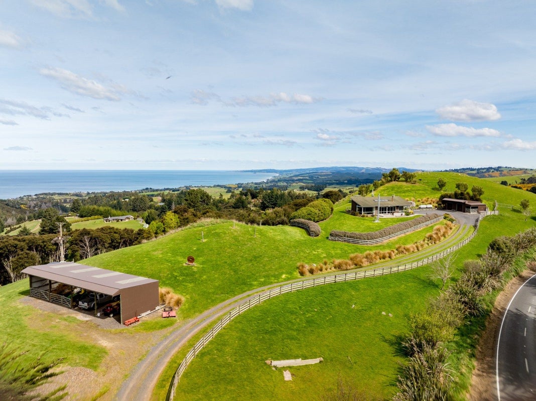 351 Saddle Hill Road, Scroggs Hill, Dunedin - Carousel 1
