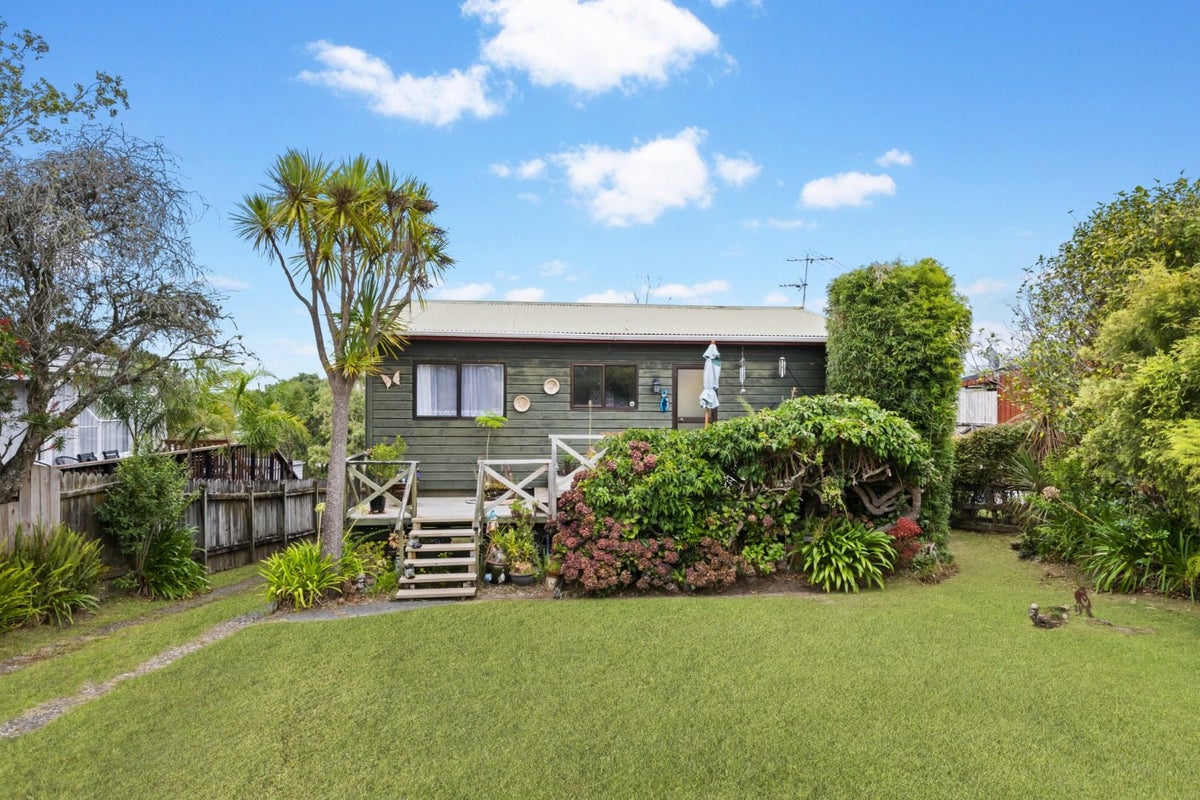 11A John Road, Stanmore Bay, Whangaparaoa - Carousel 2