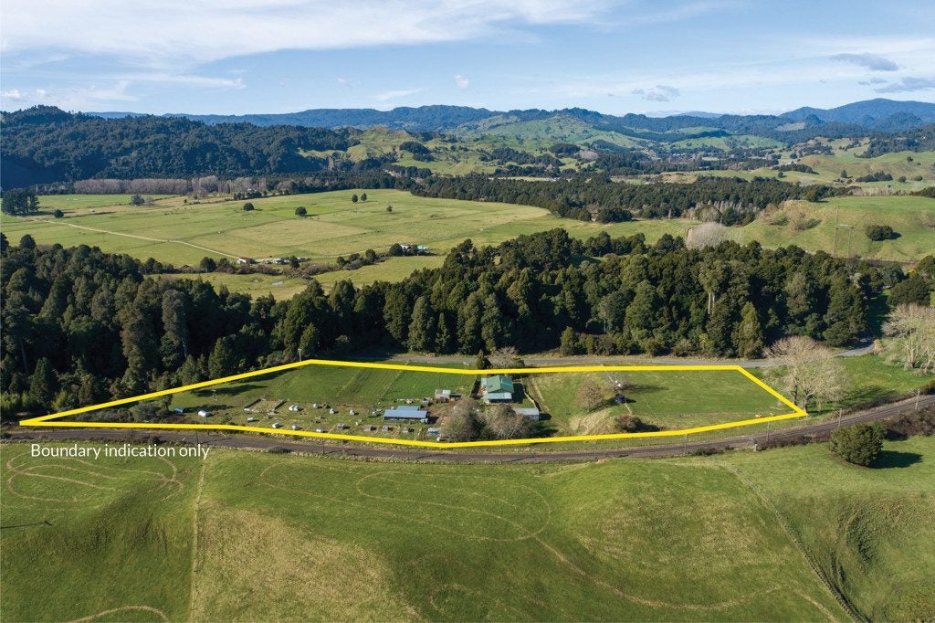 655 Whakapapa Road, Kakahi - Carousel 1