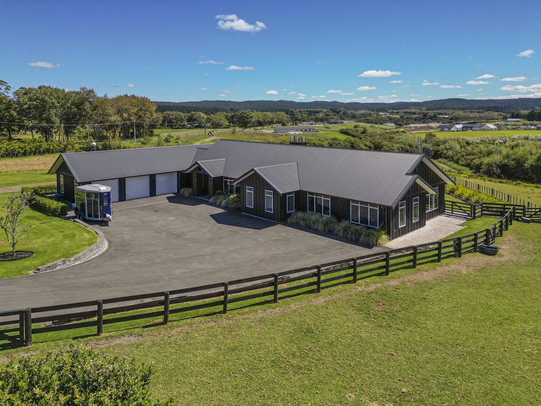 79 Wake Road, Albany - Carousel 22