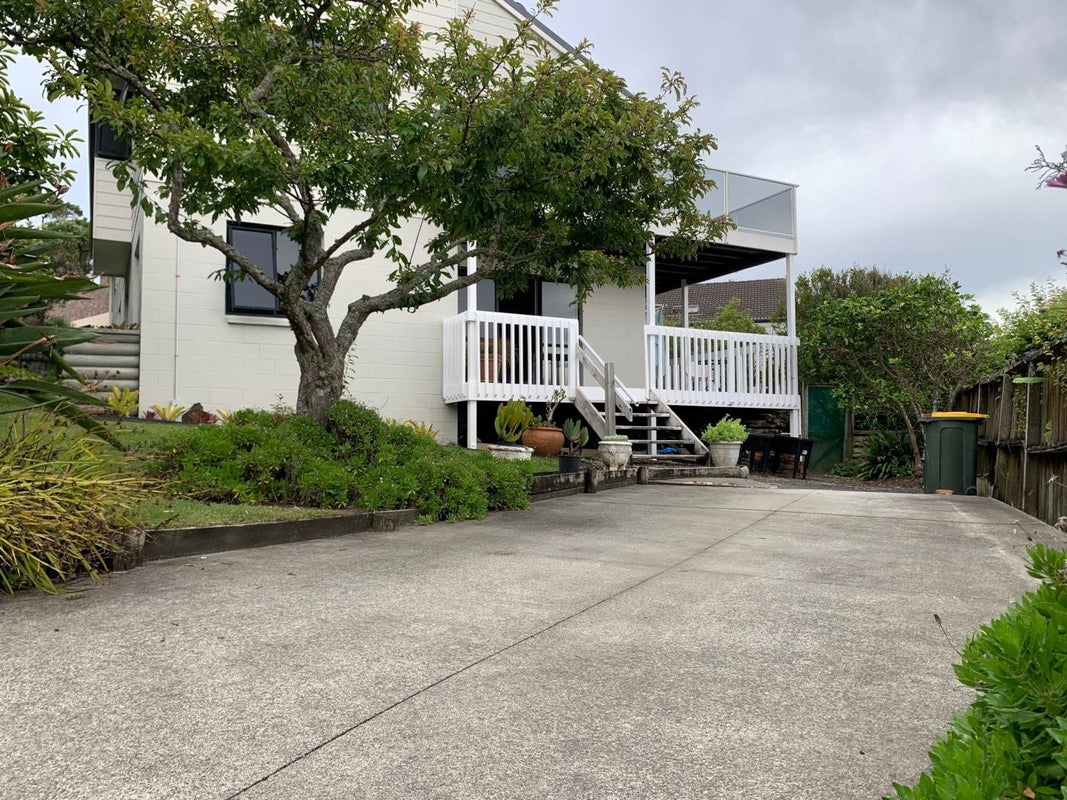 8 Mariner Drive, Gulf Harbour, Whangaparaoa - Carousel 1