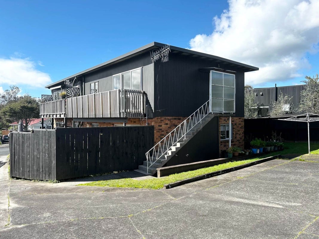 4/97 Gowing Drive, Meadowbank, Auckland - Carousel 1