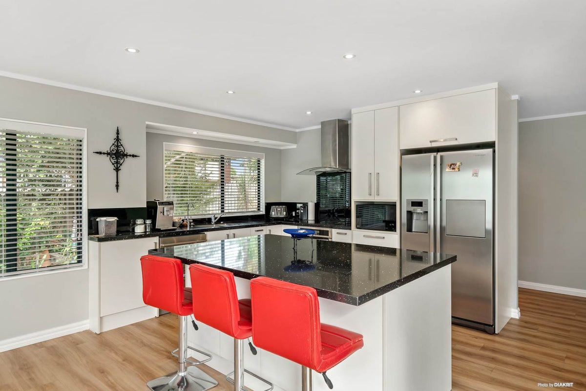 185 Burswood Drive, Burswood, Auckland - Carousel 2