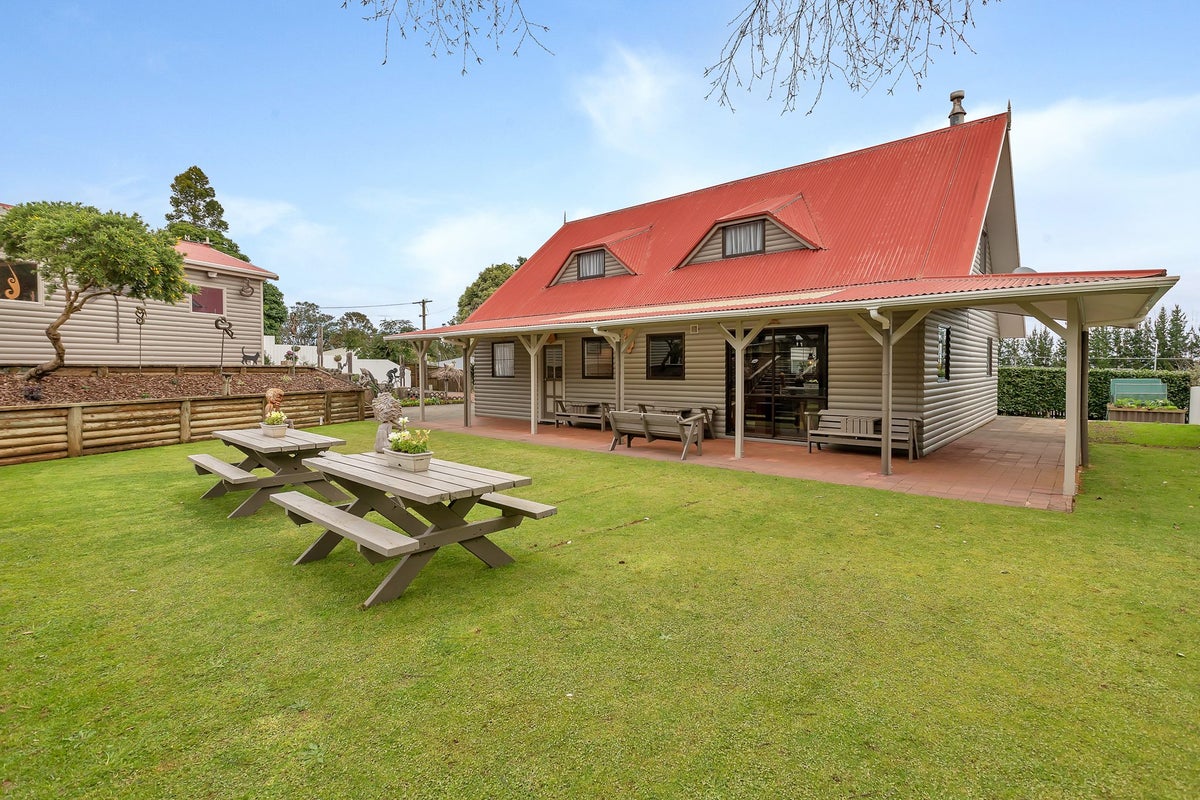 890B State Highway 14, Maungatapere, Whangarei - Carousel 1
