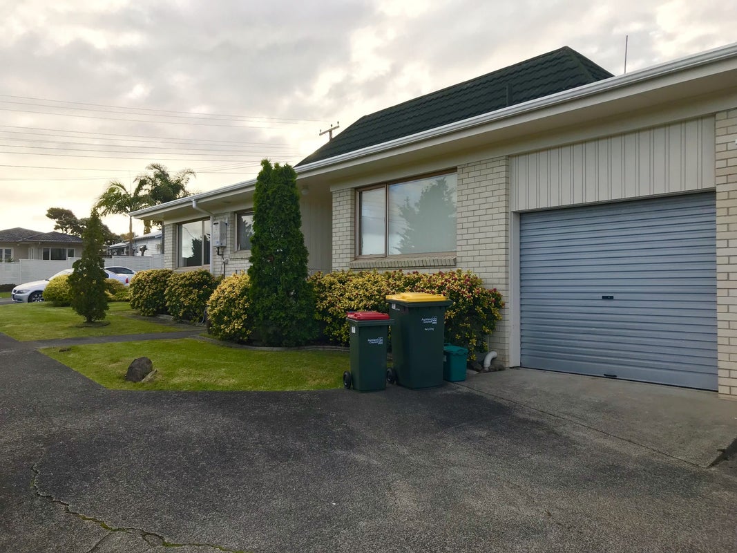 1/3 Quebec Road, Milford, Auckland - Carousel 2