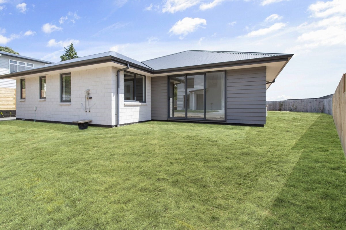 1/8 Gallants Place, Flagstaff, Hamilton - Carousel 18