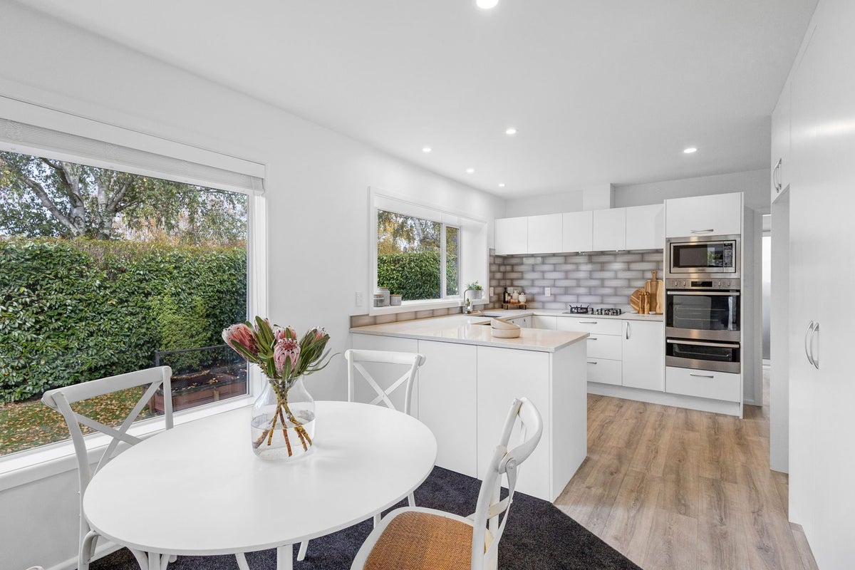 3 Deepdale Street, Burnside, Christchurch - Carousel 2