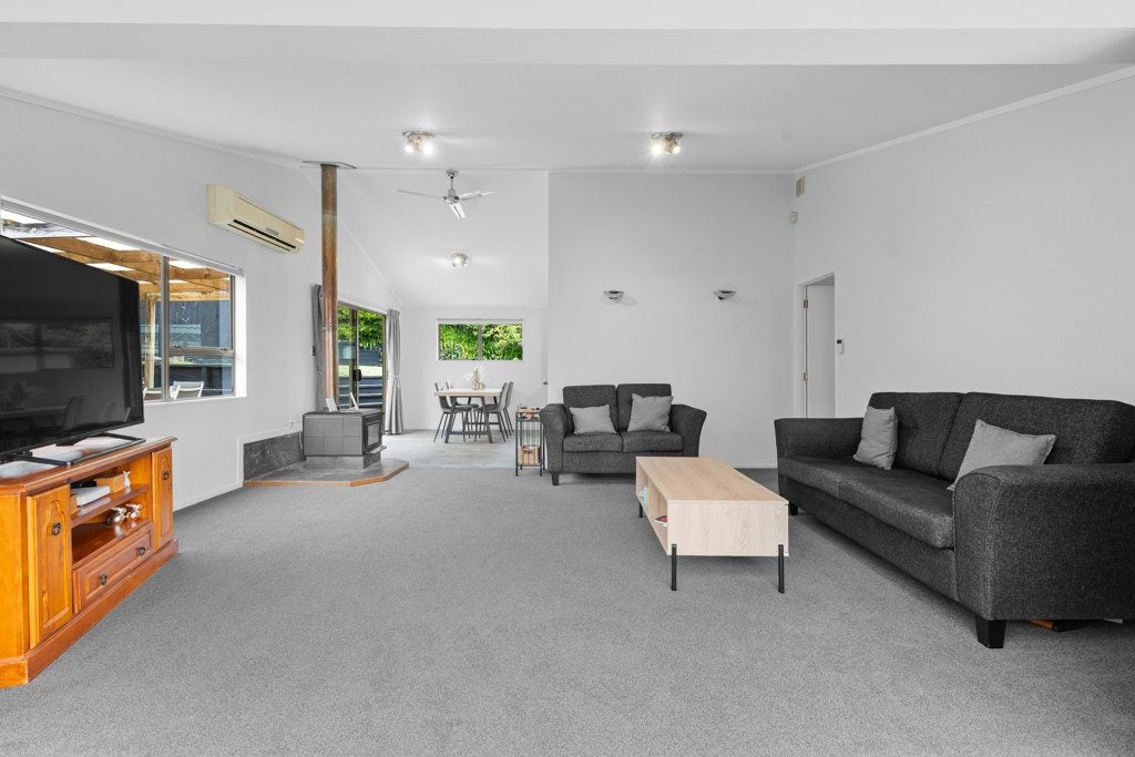 1/164 Ti Rakau Drive, Pakuranga, Auckland - Carousel 2