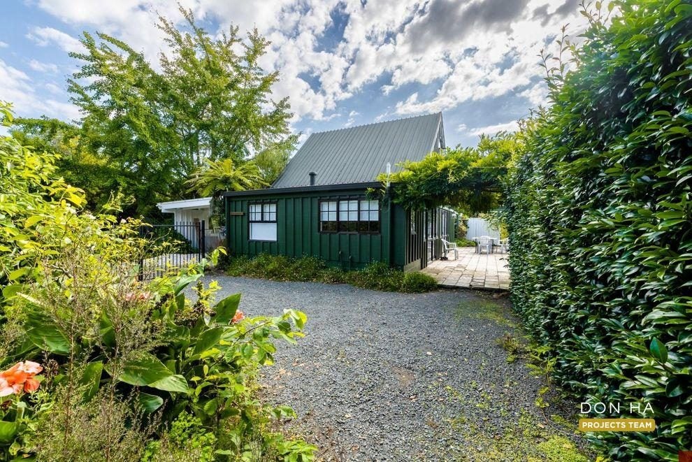 6 Dyke Road, Karaka, Papakura - Carousel 13