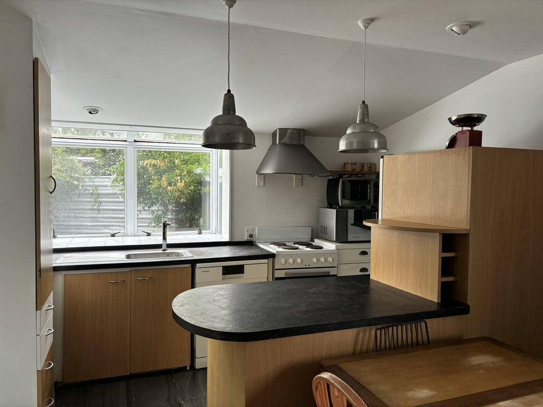 2/112 Osborne Street, Waltham, Christchurch - Carousel 2