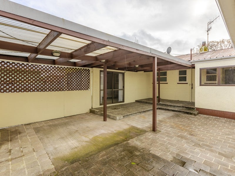21 Wycliffe Street, Onekawa, Napier - Carousel 23