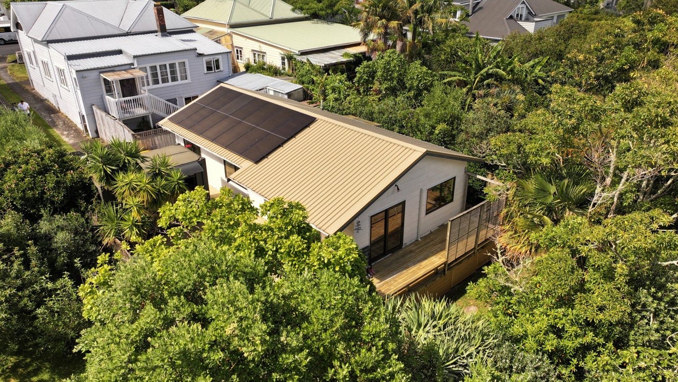 2/14 Mozeley Avenue, Devonport, Auckland - Carousel 2
