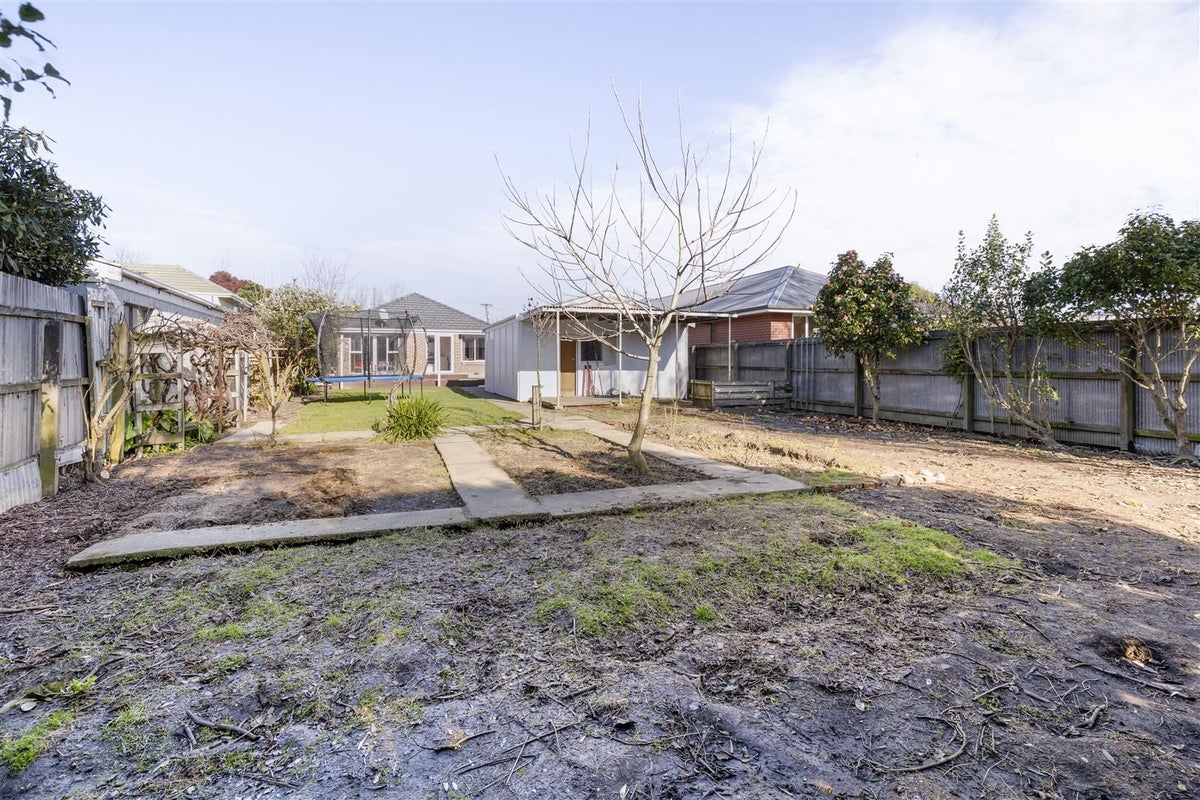 19 Colwyn Street, Bryndwr, Christchurch - Carousel 12