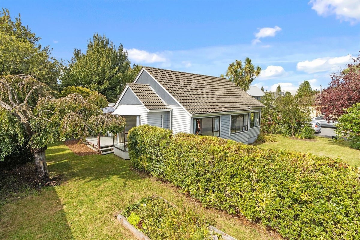 6 Kyle Street, Riccarton, Christchurch - Carousel 2