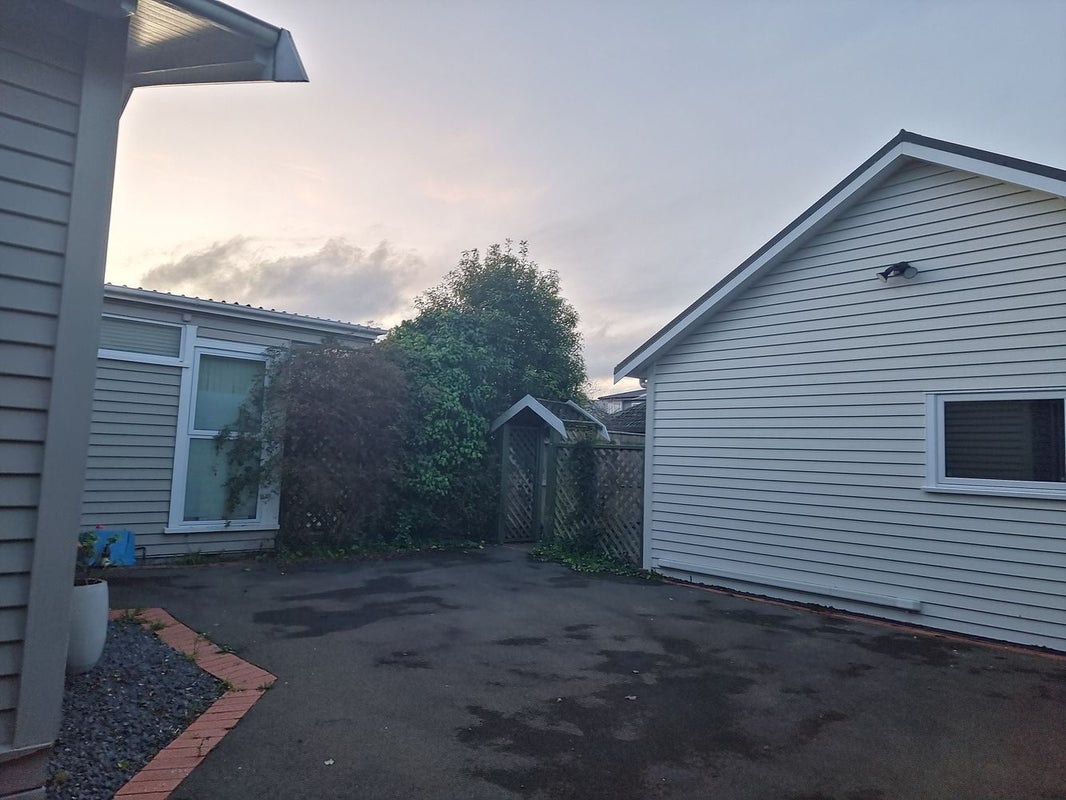 8 Brasell Street, Fairfield, Lower Hutt - Carousel 17