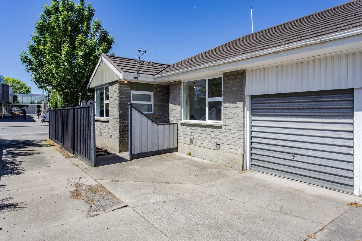 1/15 Winchester Street, Merivale, Christchurch - Carousel 13