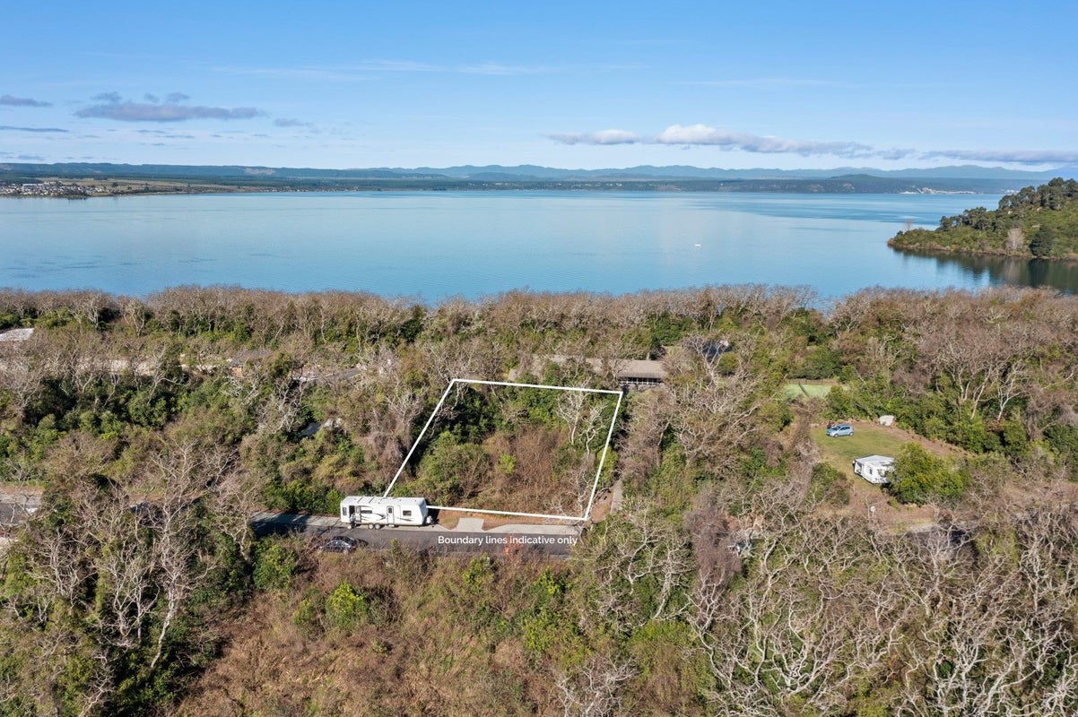 26 Parawera Drive, Acacia Bay, Taupo - Carousel 1