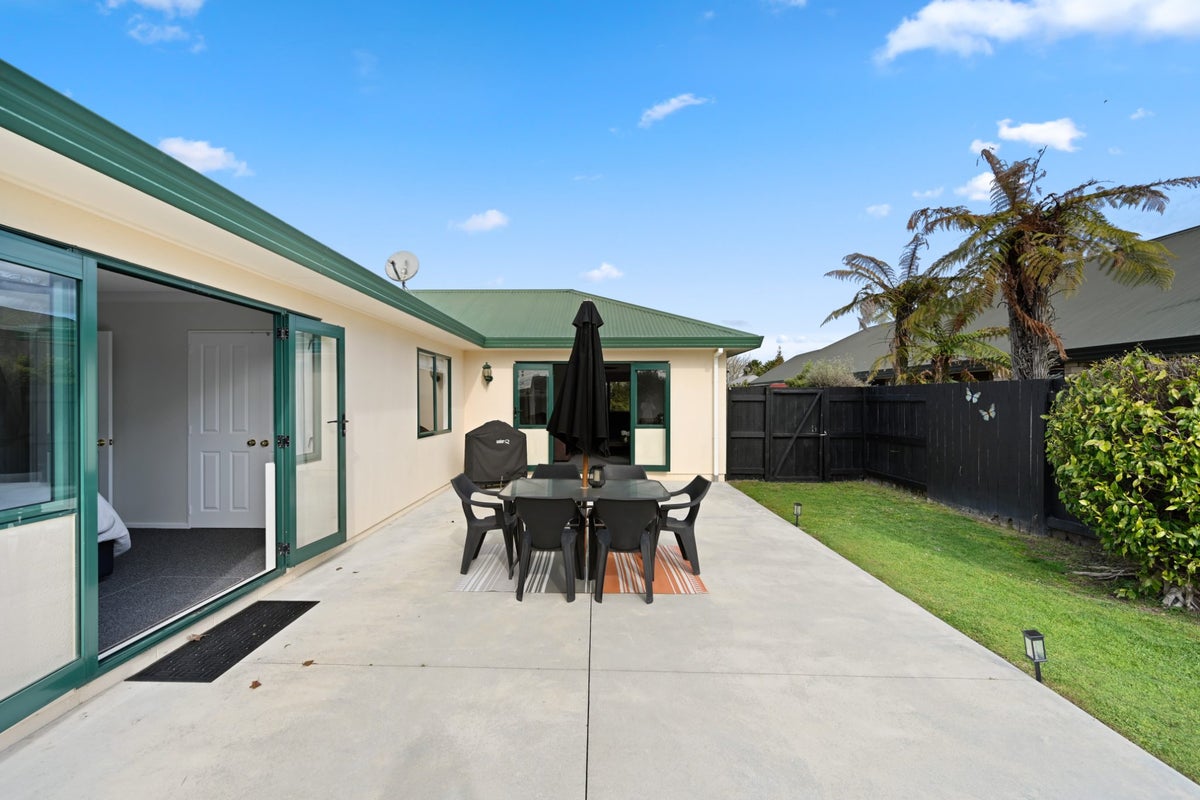 27 Sarindah Place, Fairview Downs, Hamilton - Carousel 17