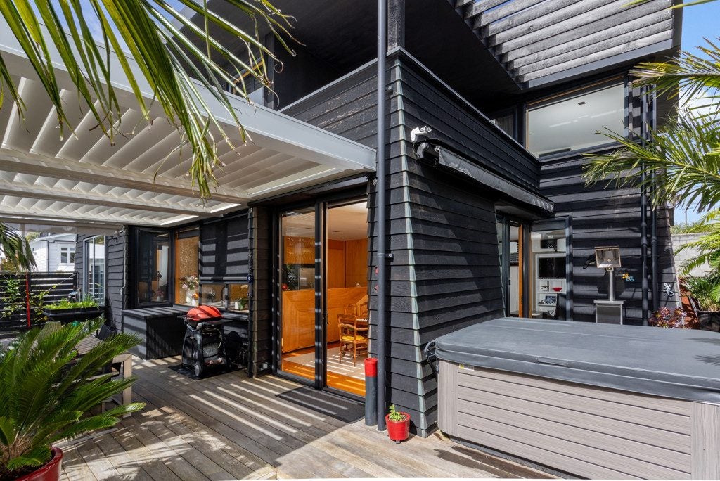 20A Webber Street, Westmere, Auckland - Carousel 1