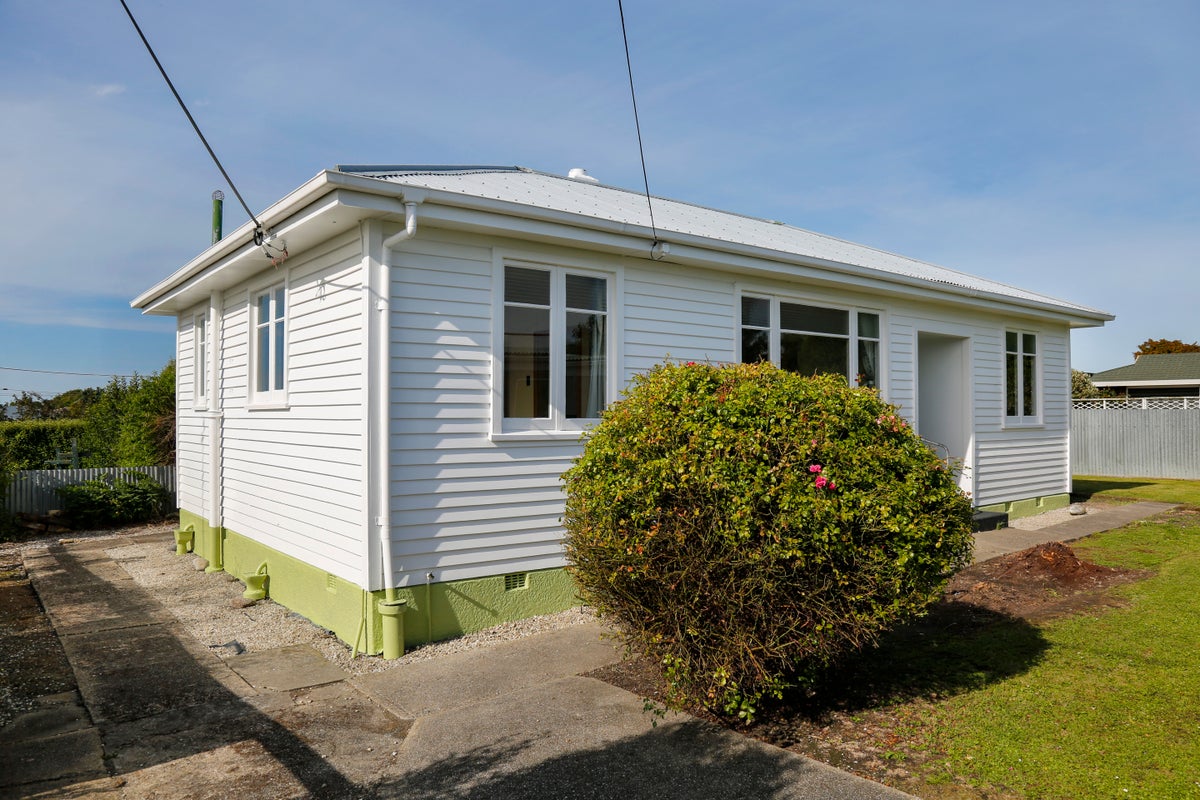 26A Lune Street, South Hill, Oamaru - Carousel 1