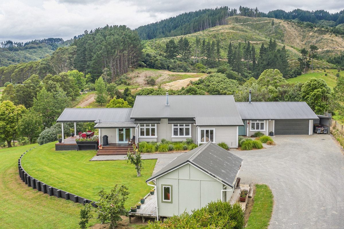 245 Wallace Road, Koputaroa, Levin - Carousel 1