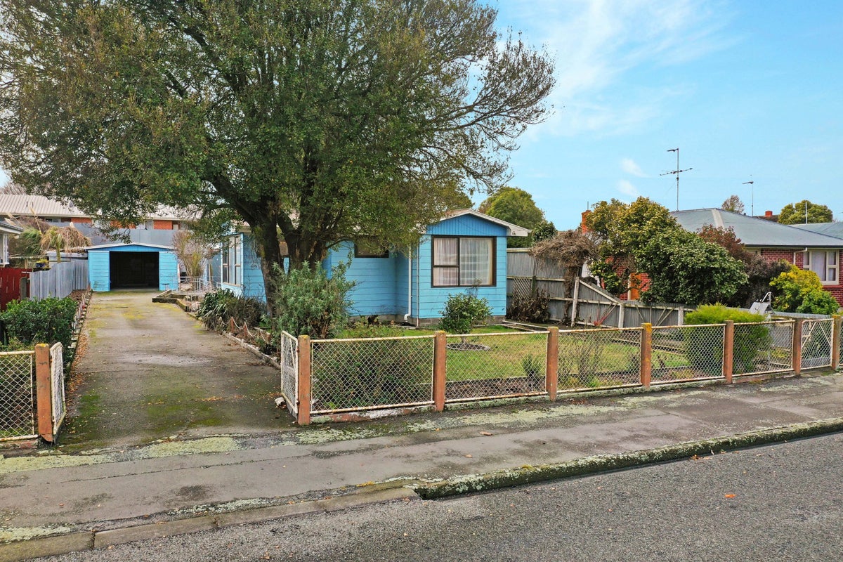 235 Dobson Street, Hampstead, Ashburton - Carousel 1