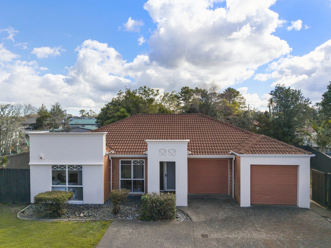 319A Royal Road, Massey, Auckland - Carousel 1