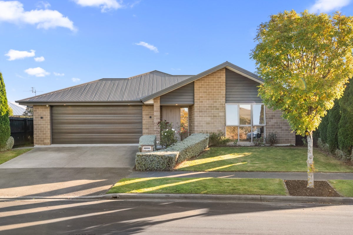 9 Wardell Street, Wigram, Christchurch - Carousel 2